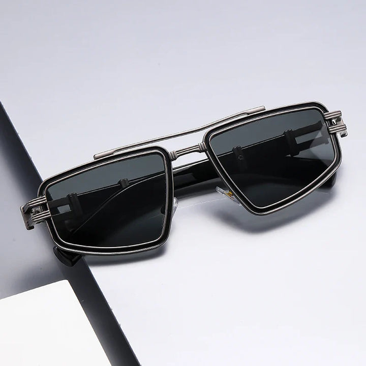 Harlan Roe Tinted Sunglasses