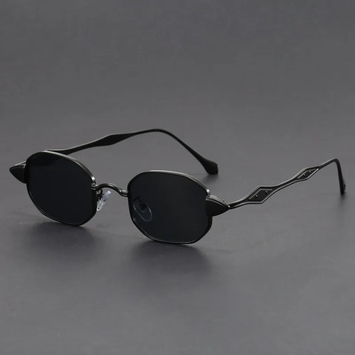 Éclat Royale Etched Sunglasses